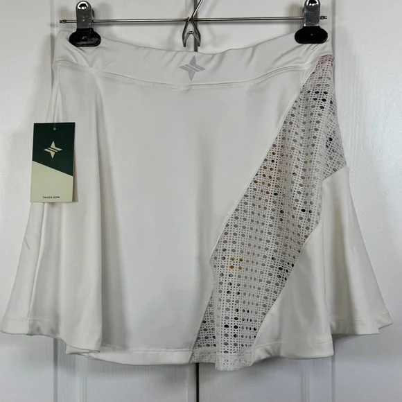 NWT Tuckernuck Tnuck Sport Naomi Tennis Skirt White Fresh Buds Floral Small - Picture 5 of 7